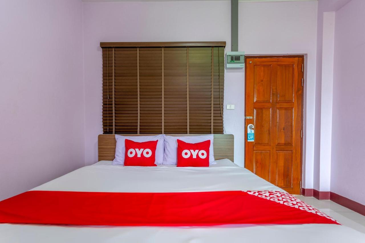 Oyo 1053 Bloom Guest House Chiang Mai Dış mekan fotoğraf