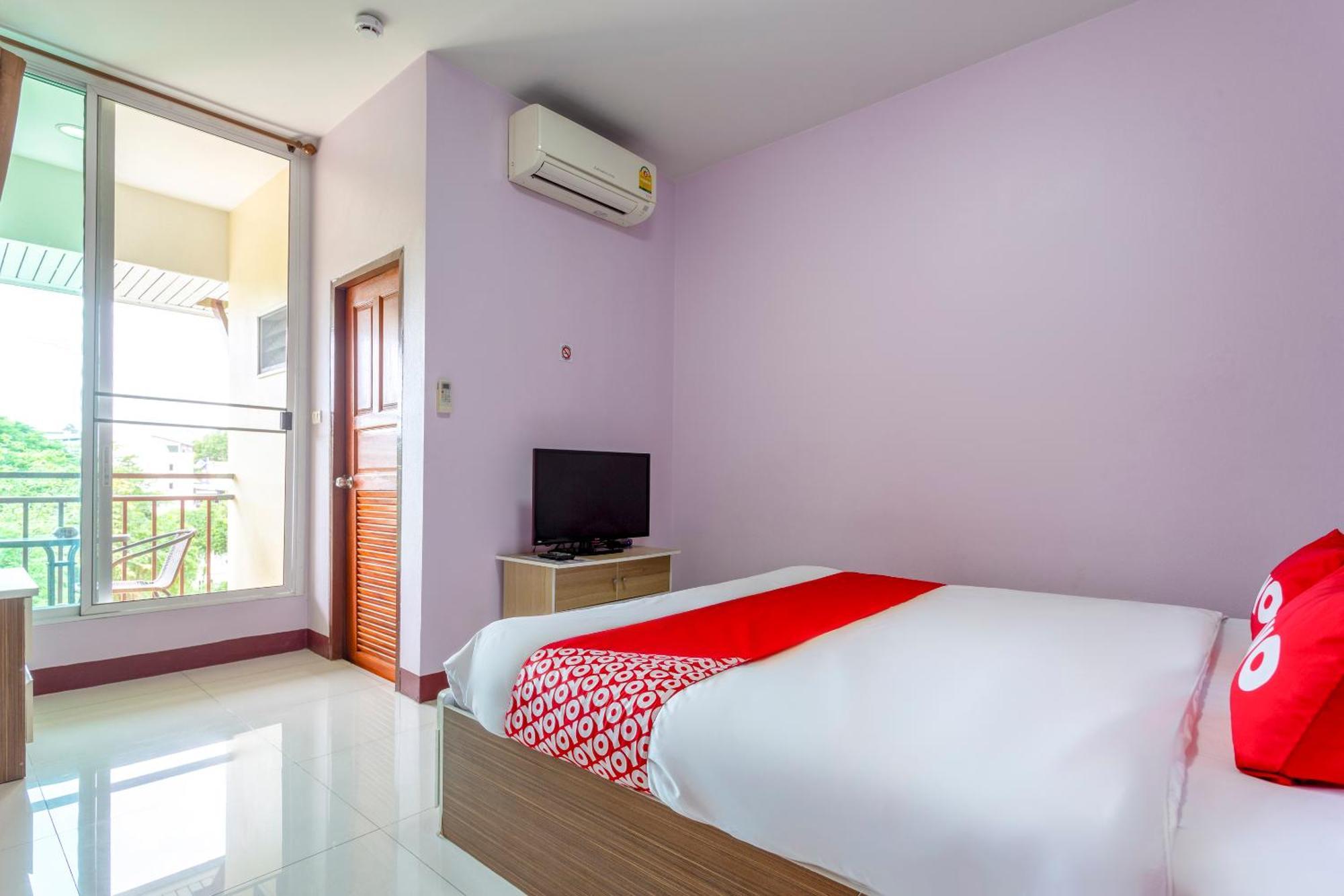 Oyo 1053 Bloom Guest House Chiang Mai Dış mekan fotoğraf
