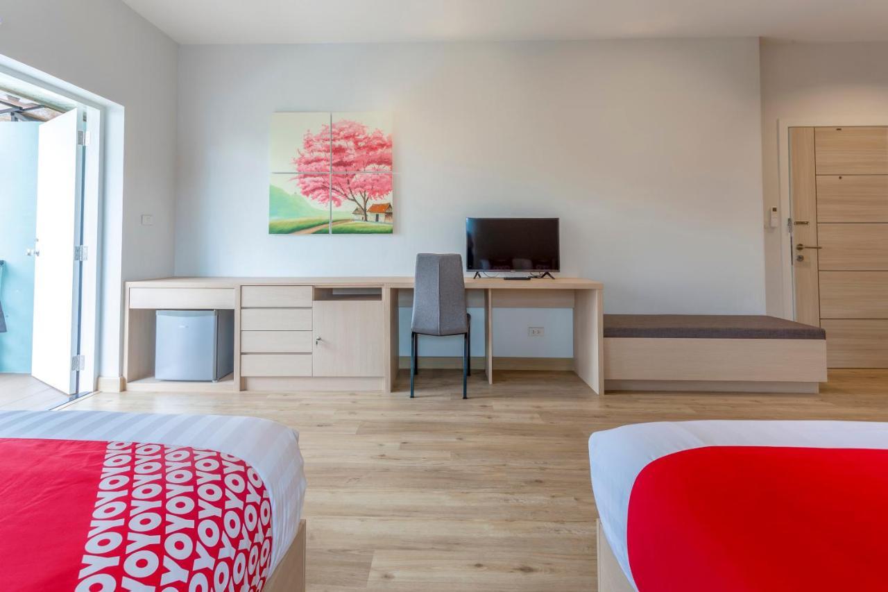 Oyo 1053 Bloom Guest House Chiang Mai Dış mekan fotoğraf