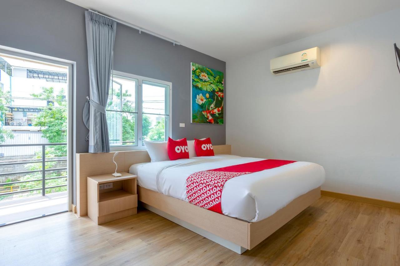 Oyo 1053 Bloom Guest House Chiang Mai Dış mekan fotoğraf