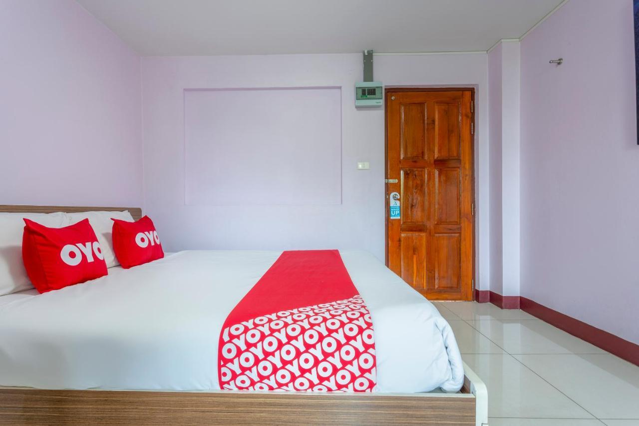 Oyo 1053 Bloom Guest House Chiang Mai Dış mekan fotoğraf