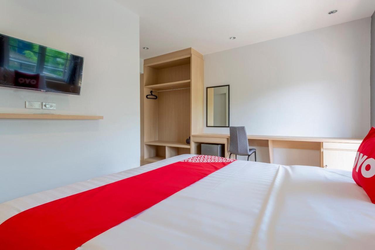 Oyo 1053 Bloom Guest House Chiang Mai Dış mekan fotoğraf