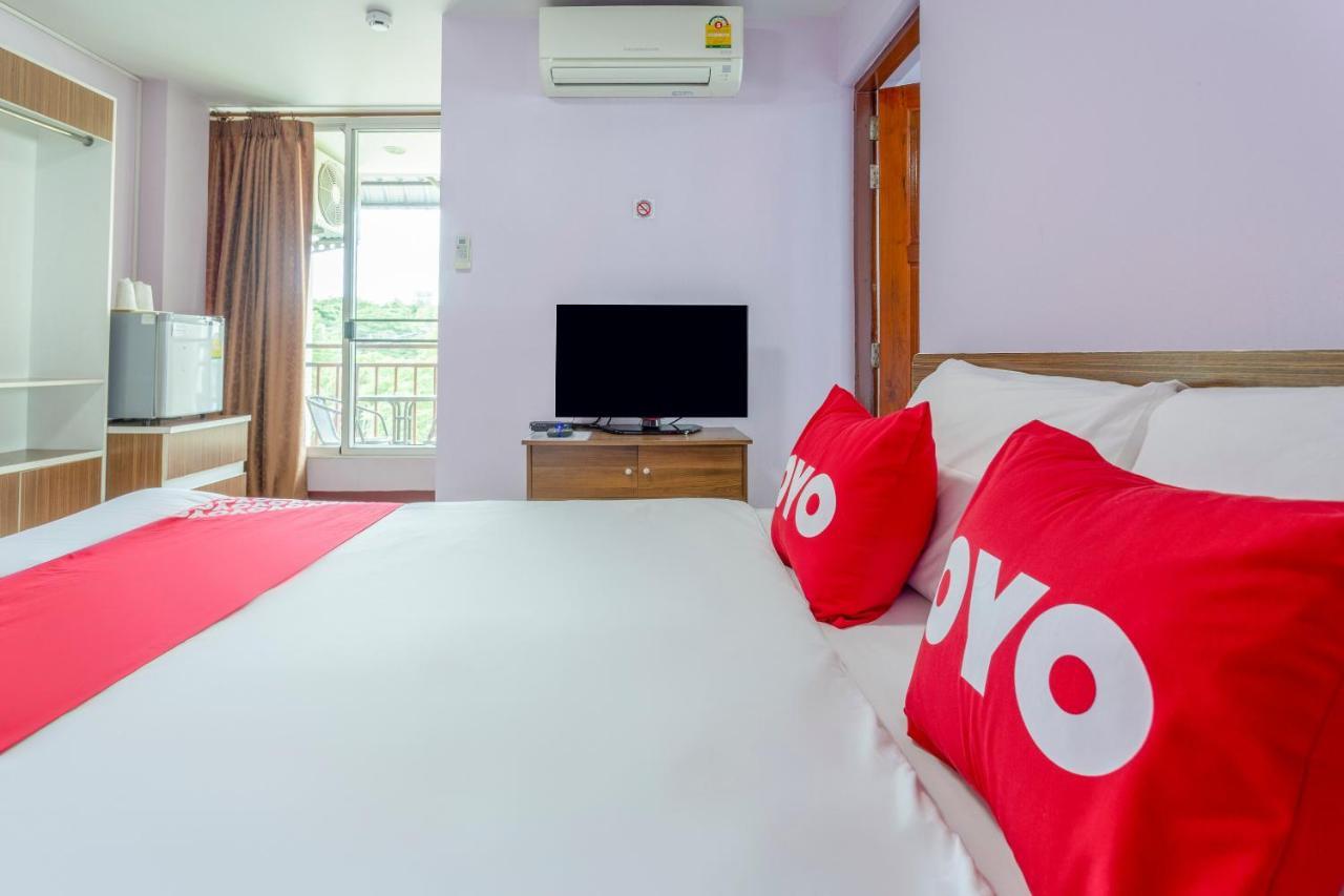 Oyo 1053 Bloom Guest House Chiang Mai Dış mekan fotoğraf