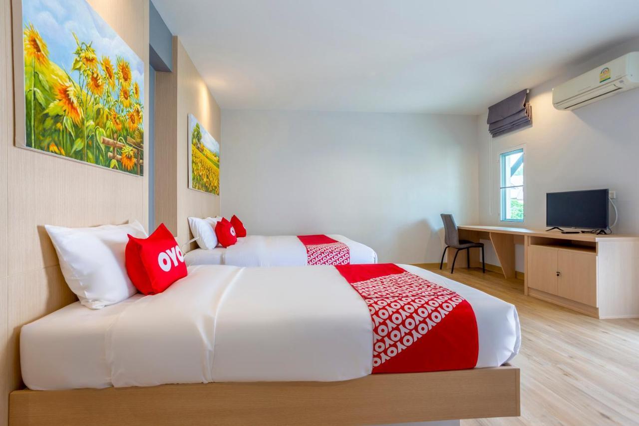 Oyo 1053 Bloom Guest House Chiang Mai Dış mekan fotoğraf