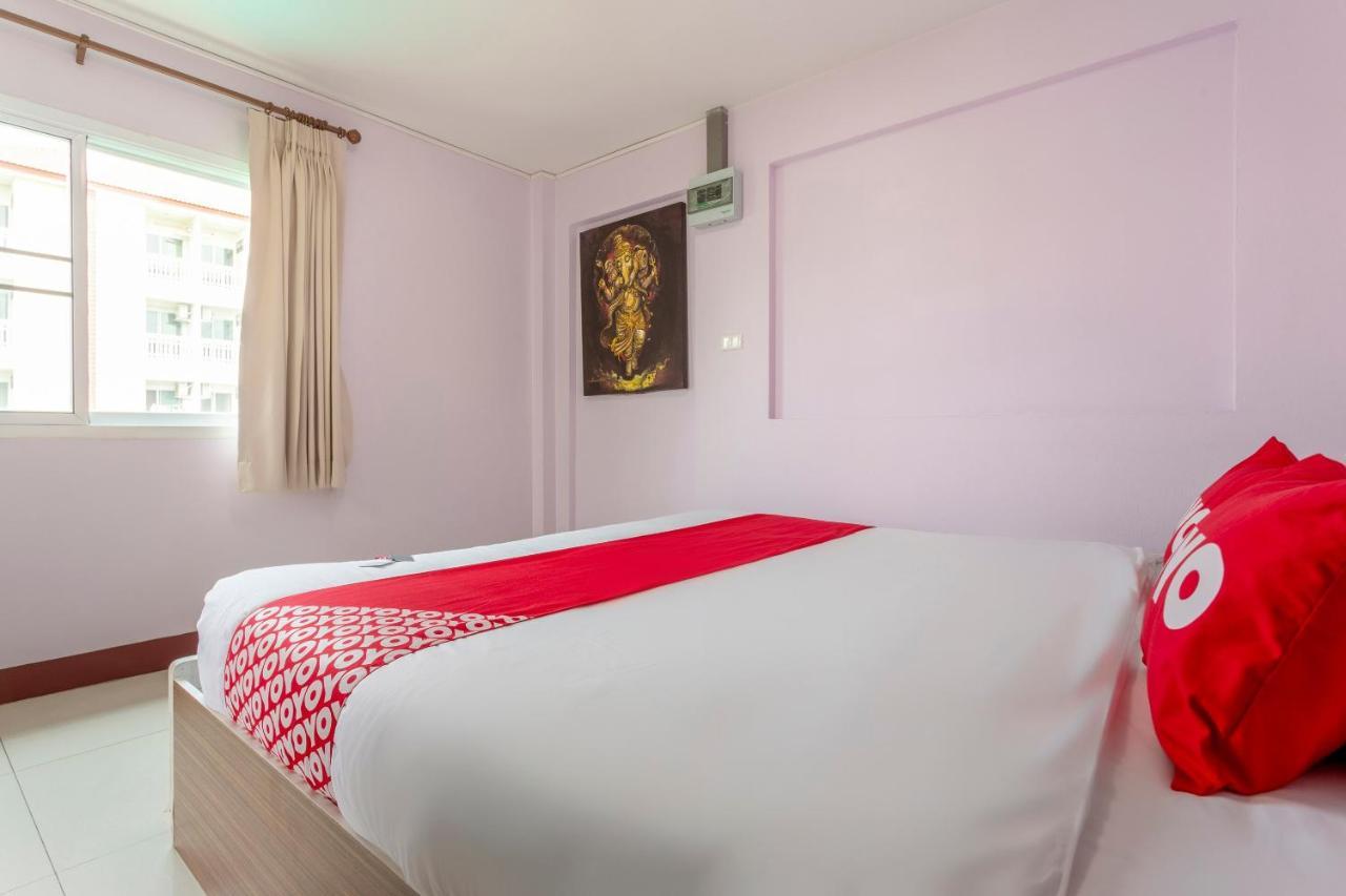 Oyo 1053 Bloom Guest House Chiang Mai Dış mekan fotoğraf