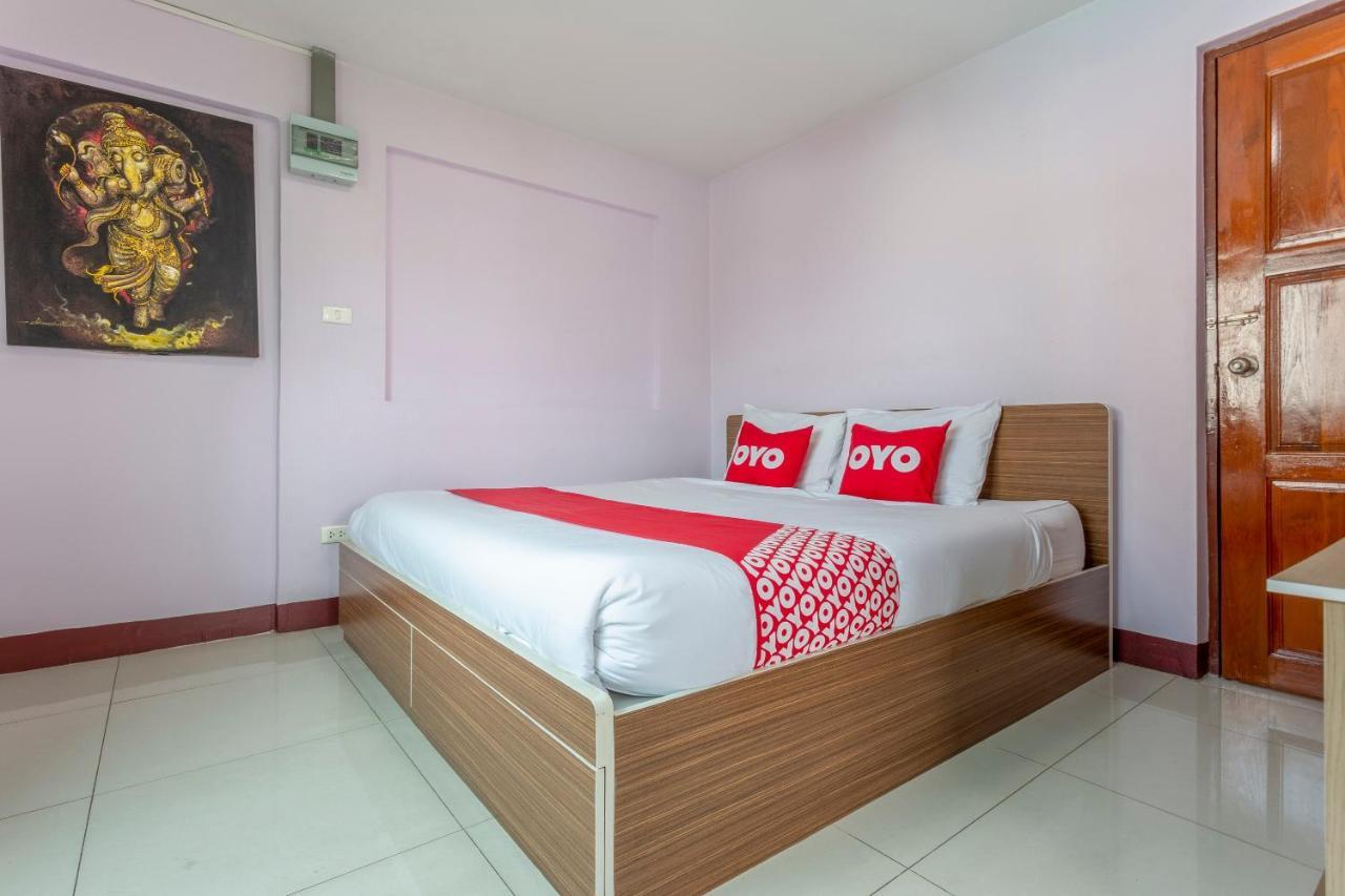 Oyo 1053 Bloom Guest House Chiang Mai Dış mekan fotoğraf