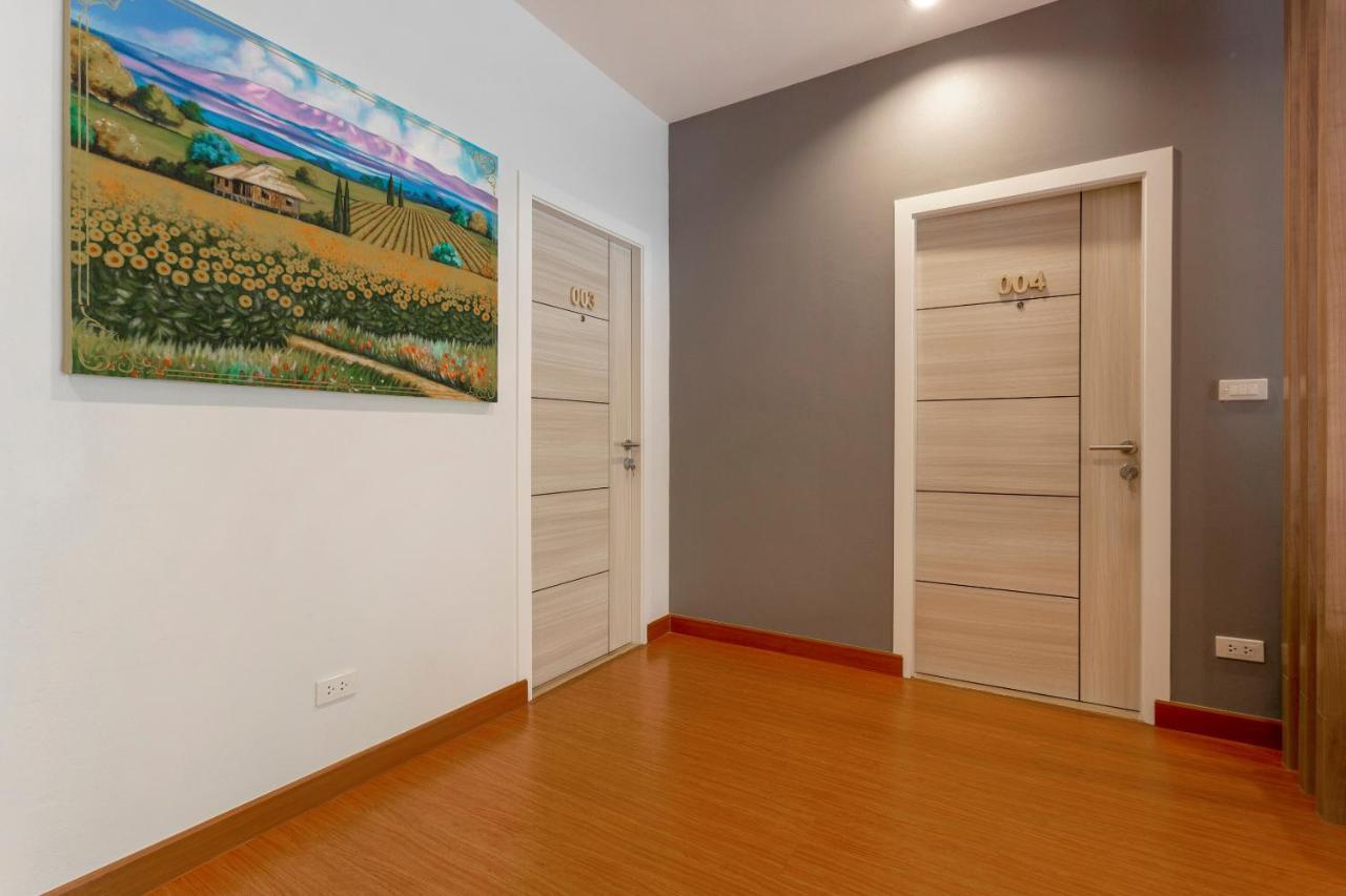 Oyo 1053 Bloom Guest House Chiang Mai Dış mekan fotoğraf