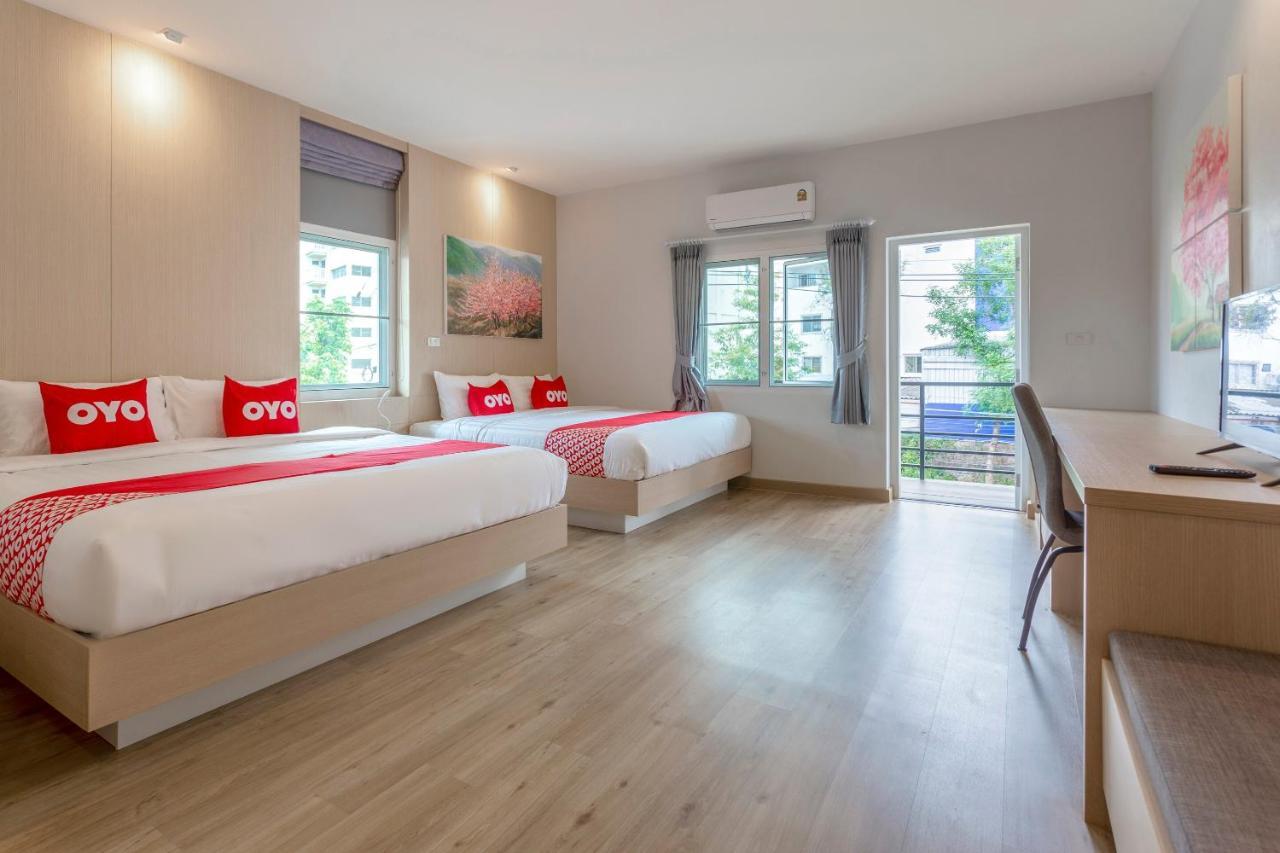 Oyo 1053 Bloom Guest House Chiang Mai Dış mekan fotoğraf