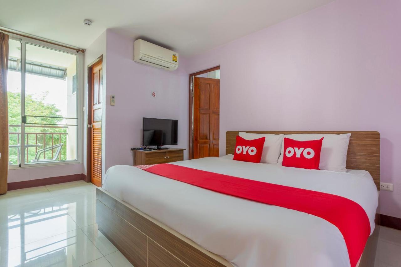 Oyo 1053 Bloom Guest House Chiang Mai Dış mekan fotoğraf