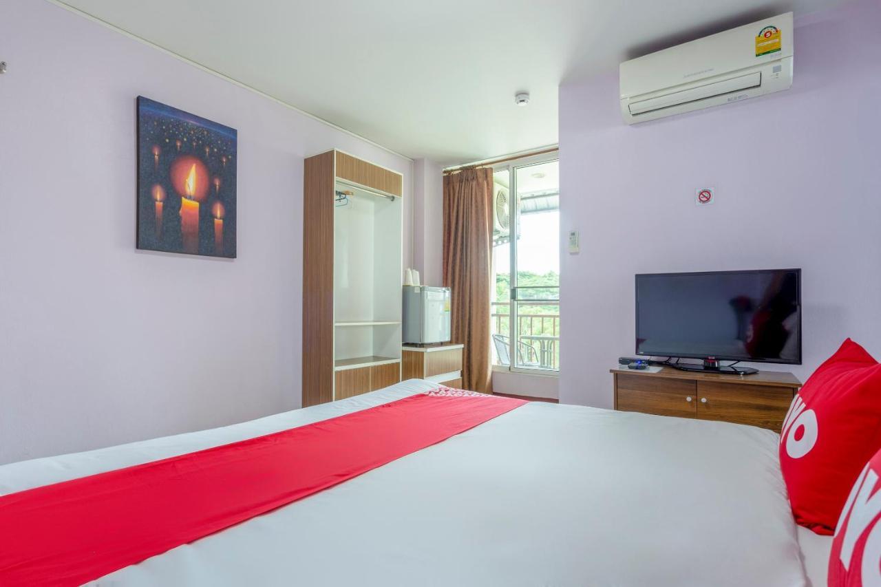 Oyo 1053 Bloom Guest House Chiang Mai Dış mekan fotoğraf