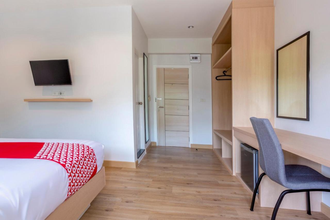 Oyo 1053 Bloom Guest House Chiang Mai Dış mekan fotoğraf